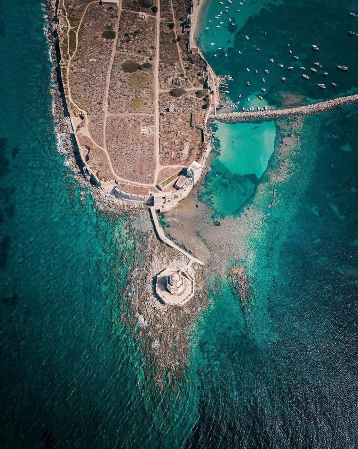 Eleni Suites Methoni Екстериор снимка
