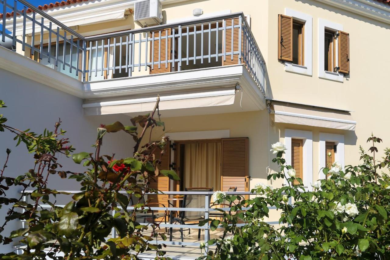Eleni Suites Methoni Екстериор снимка