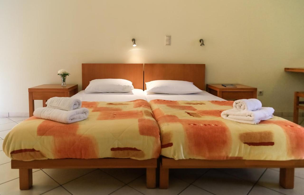 Eleni Suites Methoni Екстериор снимка