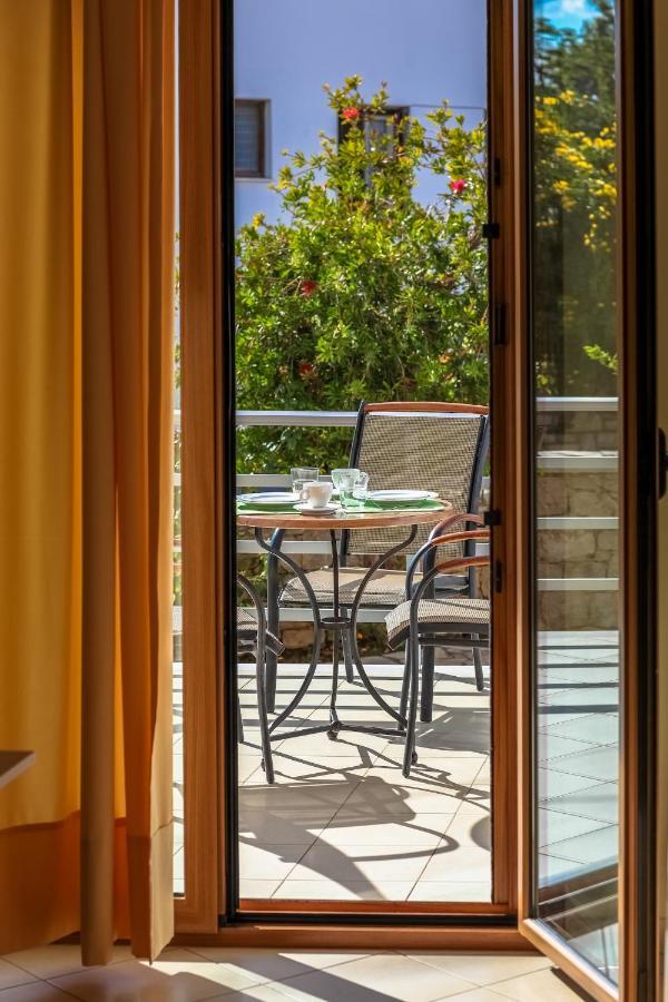 Eleni Suites Methoni Екстериор снимка