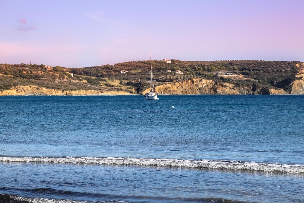 Eleni Suites Methoni Екстериор снимка